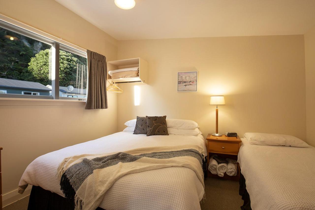 Punakaiki Beachfront Motels エクステリア 写真