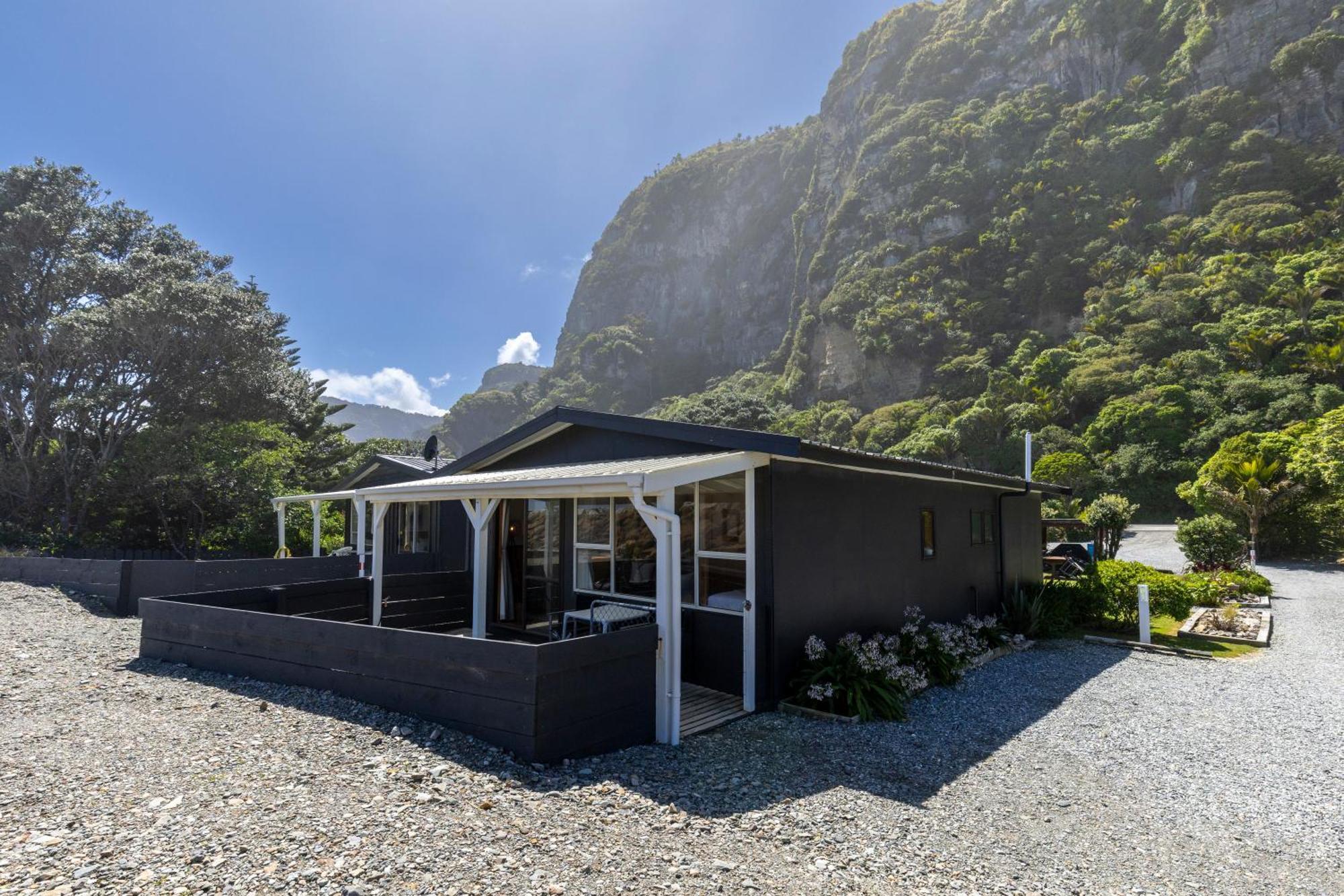 Punakaiki Beachfront Motels エクステリア 写真