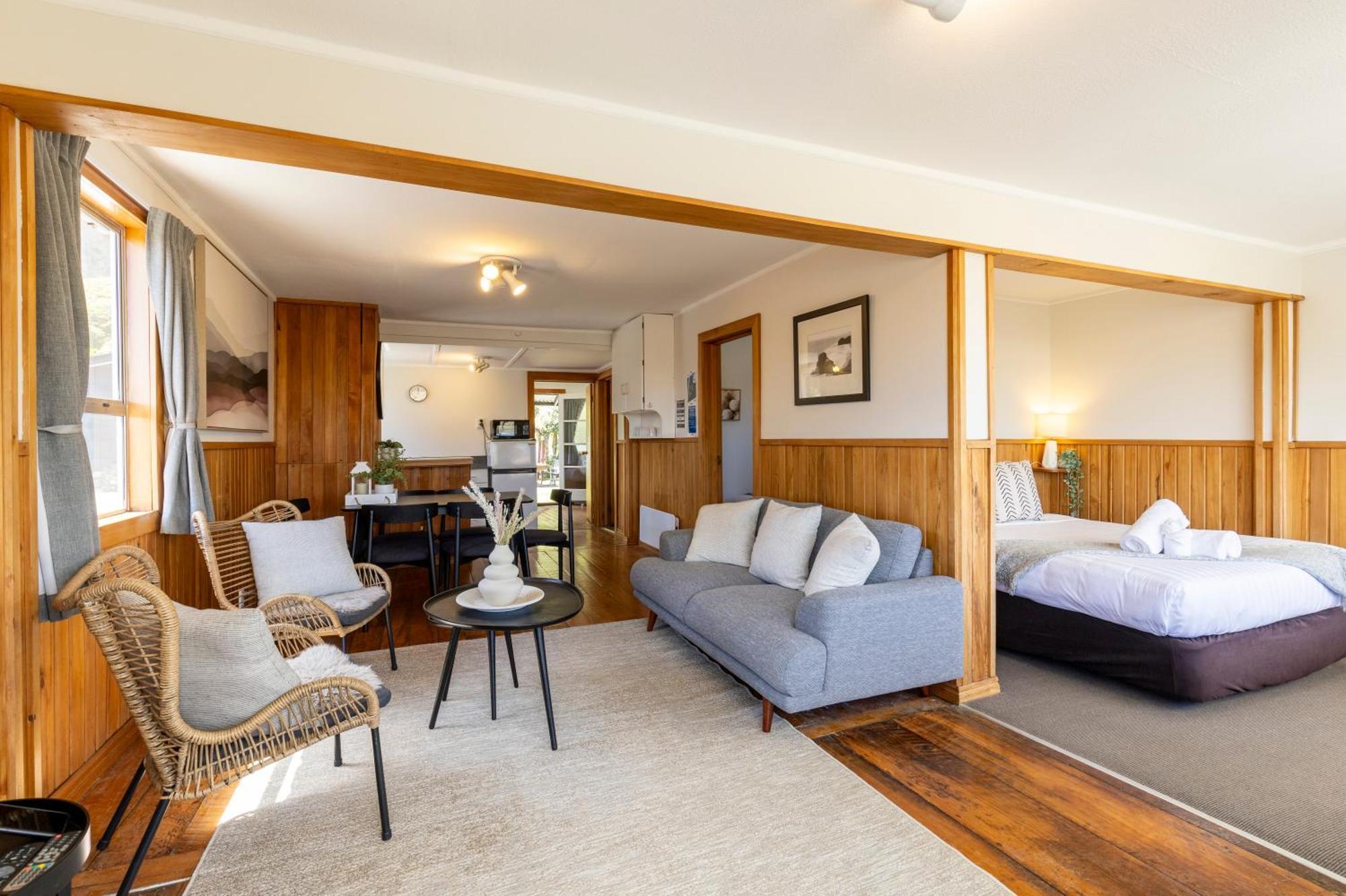 Punakaiki Beachfront Motels エクステリア 写真